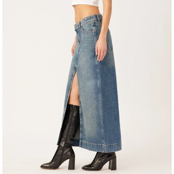 Dl 1961 Dresses & Skirts - DL 1961 Asra Long Jran Skirt Blue Size 28 with front Slit